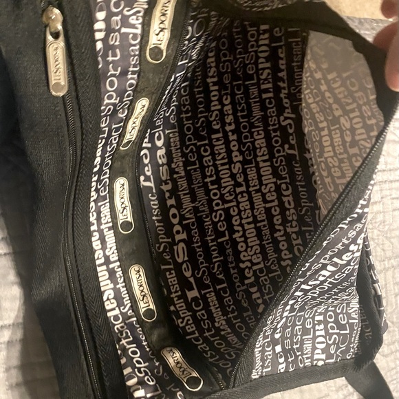 Vintage LeSportSac Black All over text print messenger adjustable crossbody bag - Picture 5 of 10